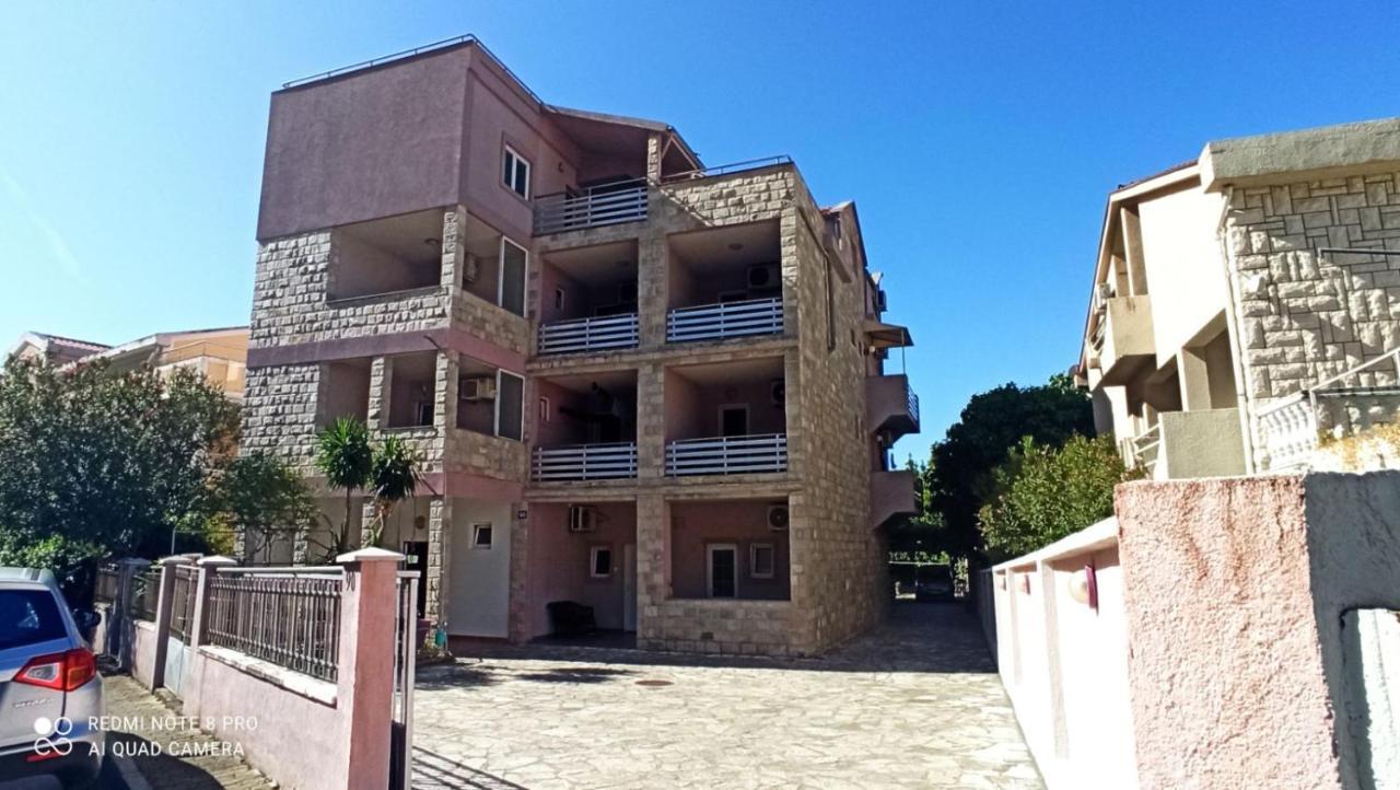 Kuca Todorovic Apartment บุดวา ภายนอก รูปภาพ