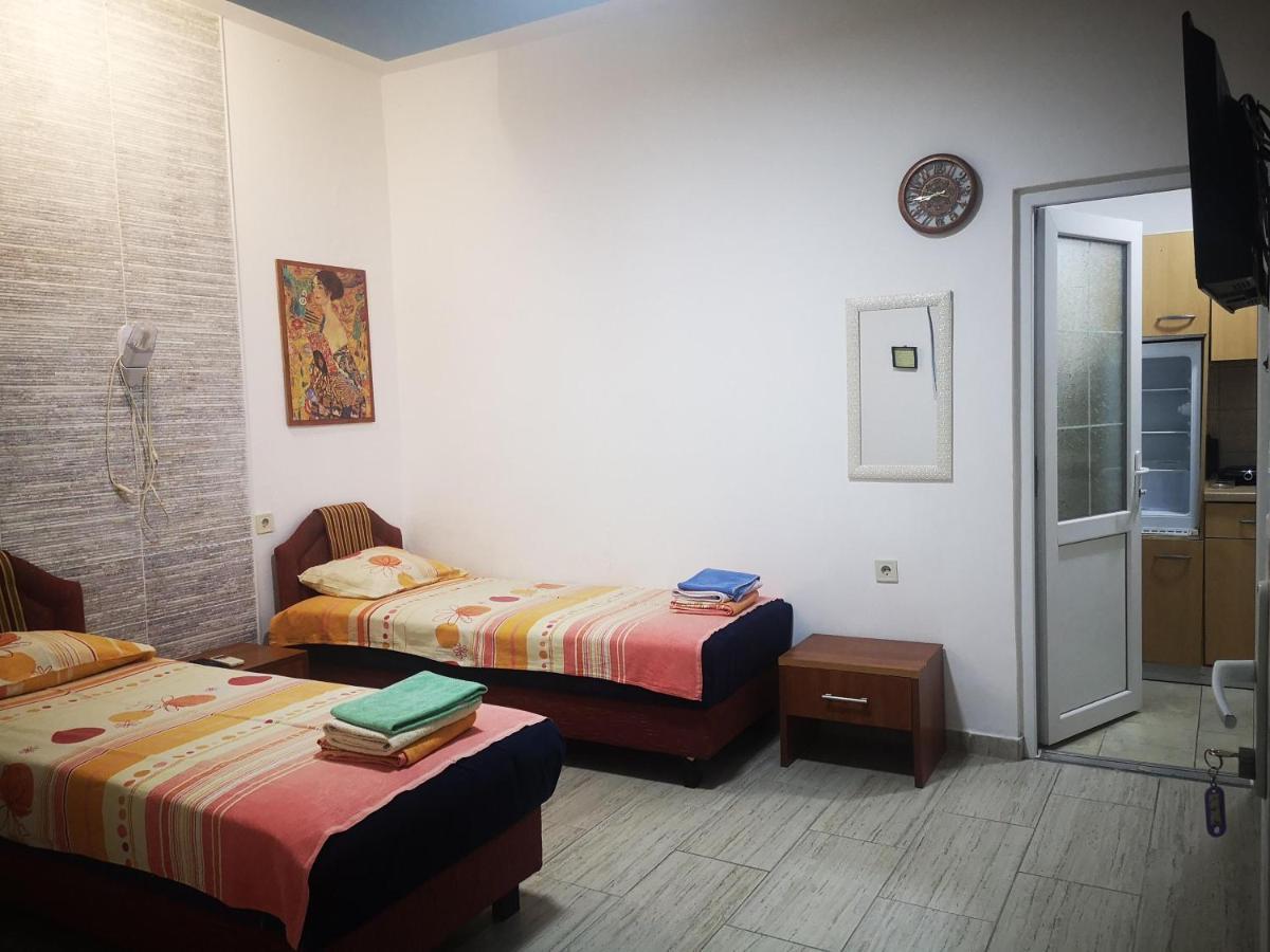 Kuca Todorovic Apartment บุดวา ภายนอก รูปภาพ