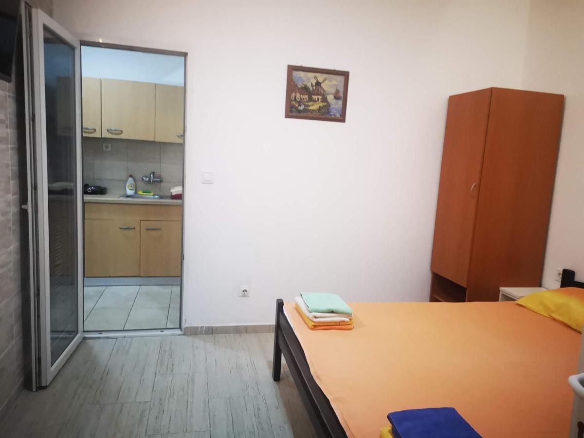 Kuca Todorovic Apartment บุดวา ภายนอก รูปภาพ