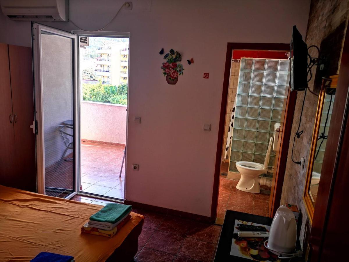 Kuca Todorovic Apartment บุดวา ภายนอก รูปภาพ